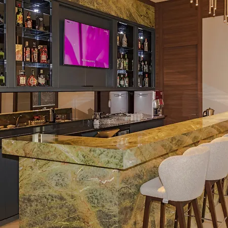 Ramada By Wyndham Beylikduzu Отель