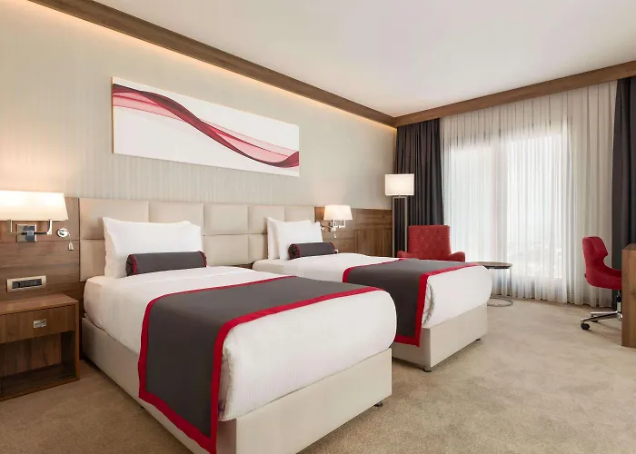 Ramada By Wyndham Beylikduzu 5*