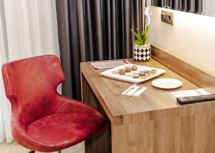 Hotel Ramada By Wyndham Beylikduzu