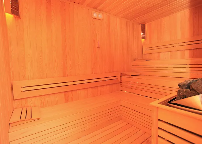 Hotel Ramada By Wyndham Beylikduzu