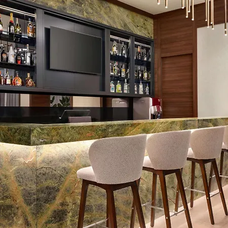 Ramada By Wyndham Beylikduzu Hotel