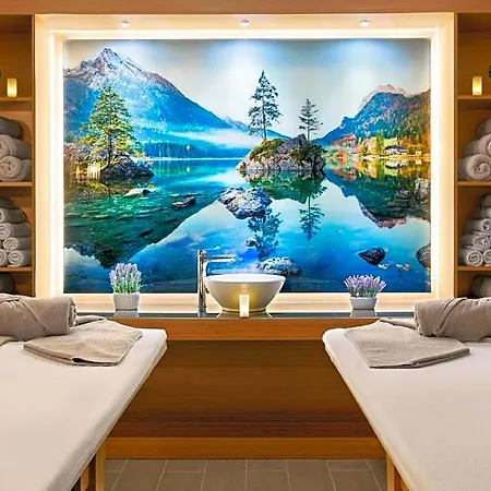 Ramada By Wyndham Beylikduzu 4*