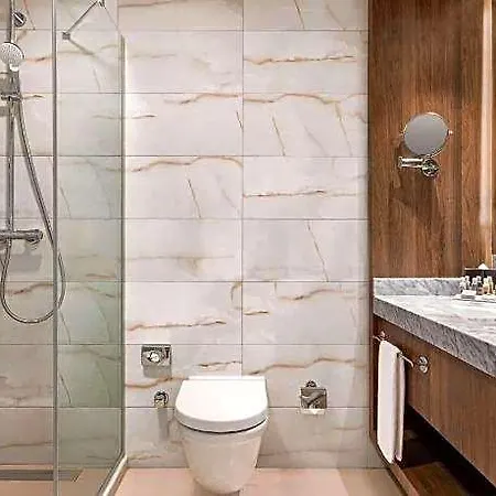 Ramada By Wyndham Beylikduzu 4*