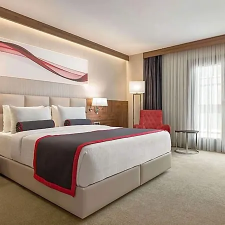 Ramada By Wyndham Beylikduzu 4*