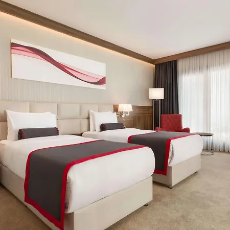 Ramada By Wyndham Beylikduzu 5*