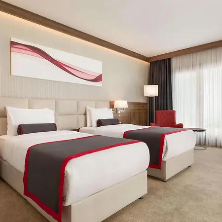 Ramada By Wyndham Beylikduzu Hotel
