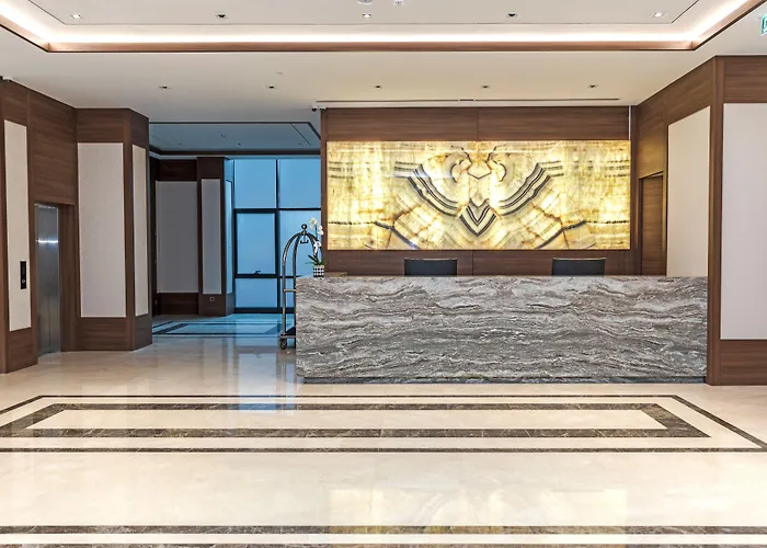 Ramada By Wyndham Beylikduzu 5*